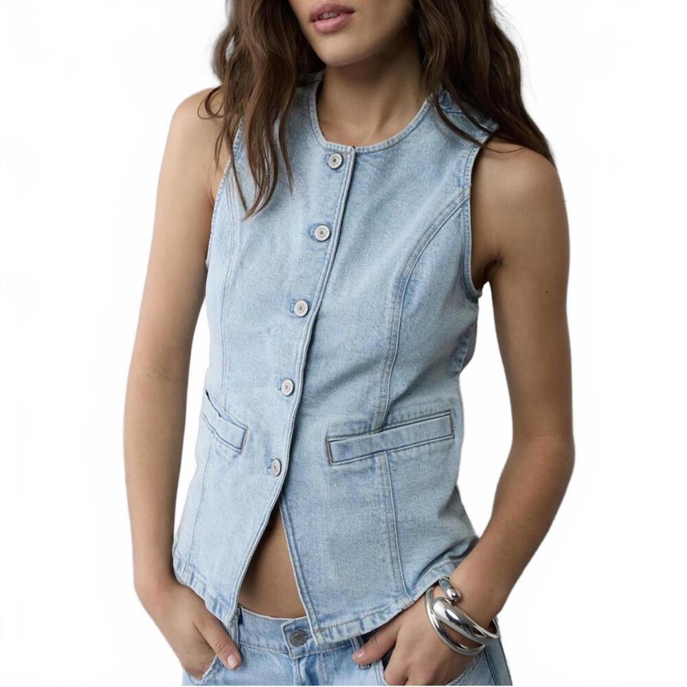 American Eagle Outfitters Light Blue Denim Crewneck Button Down Vest